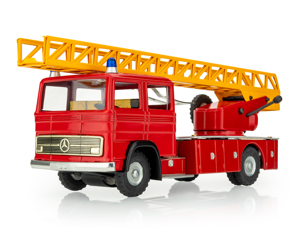 Mercedes hasič