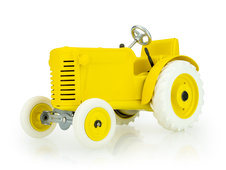 KOVAP-Traktor, gelb