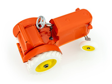 Traktor KOVAP orange