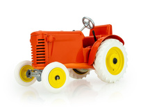 Traktor KOVAP oranžový