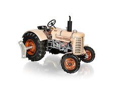Traktor_stříbrný s klíčkem_web